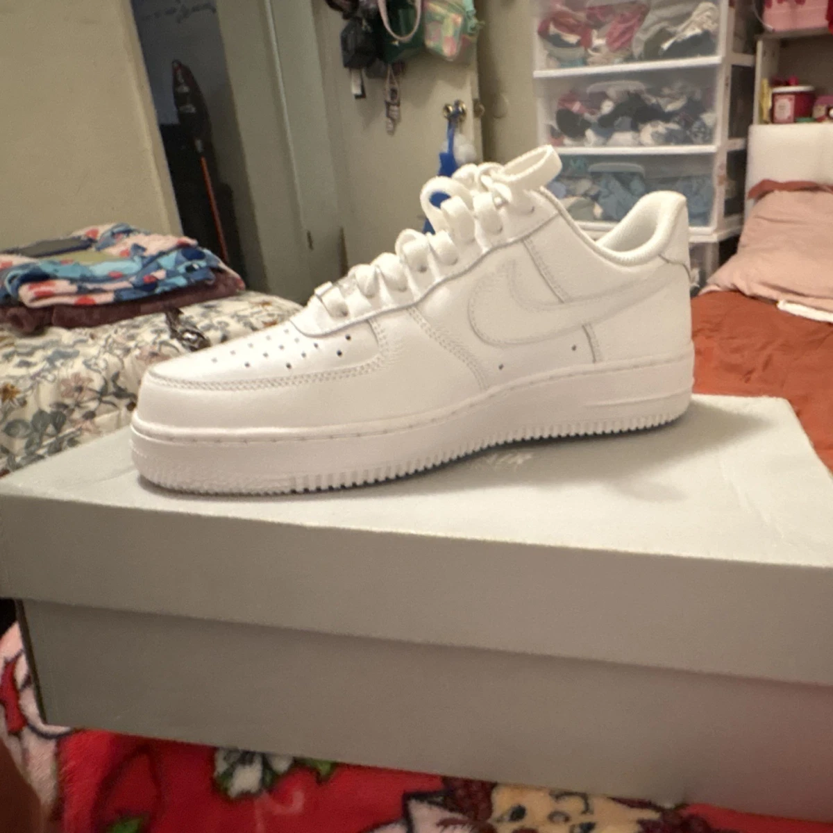 Preços baixos em Nike Air Force 1 '07 Low Triple White | eBay Preços baixos em Nike Air Force 1 '07 Low Triple White | eBay