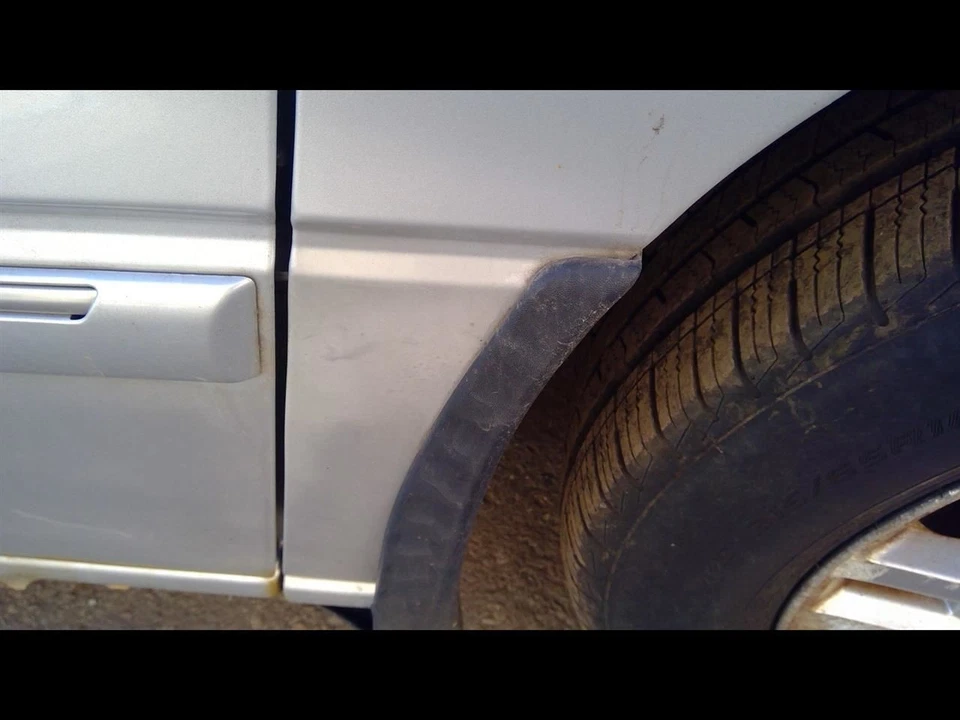 Passenger Right Fender FREESTAR Silver Fits 04-07 1068619 Foto 2 de 4