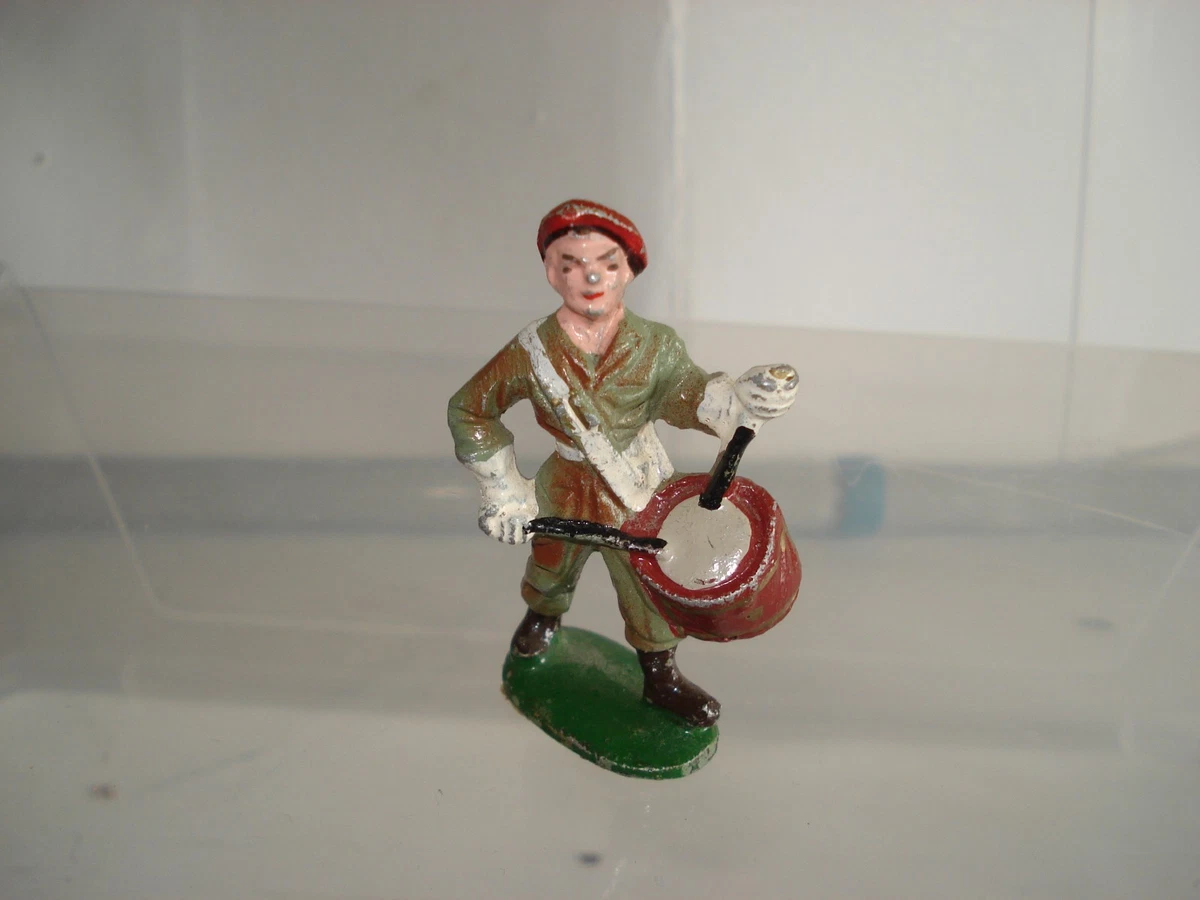Figurine ENFANT GARDIEN DES OIES FERME alu QUIRALU
