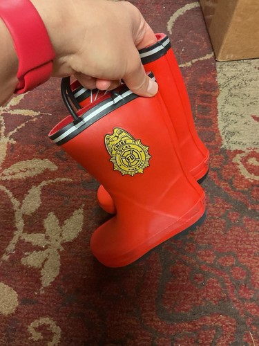 Toddler Size 7 Rain boots - Picture 4 of 4