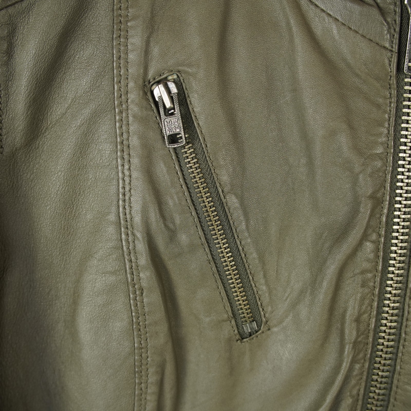 Superdry Hooded Leather Bomber Jacket Womens Size Large Green Multi-Pockets EUC image 7