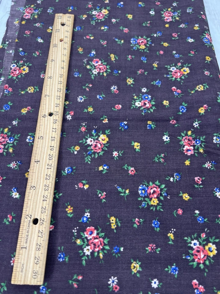 Vintage Marcus Textiles Cotton Fabric .5 yard 44" Wide Brown Dainty Floral Roses - Image 3 of 4