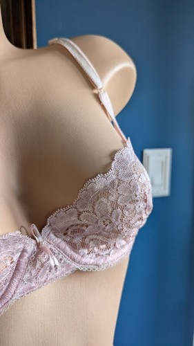 80s VTG Victoria's Secret Lace Bra 34B Sheer Sexy Pale Pink VS Demi Scalloped - Afbeelding 10 van 14