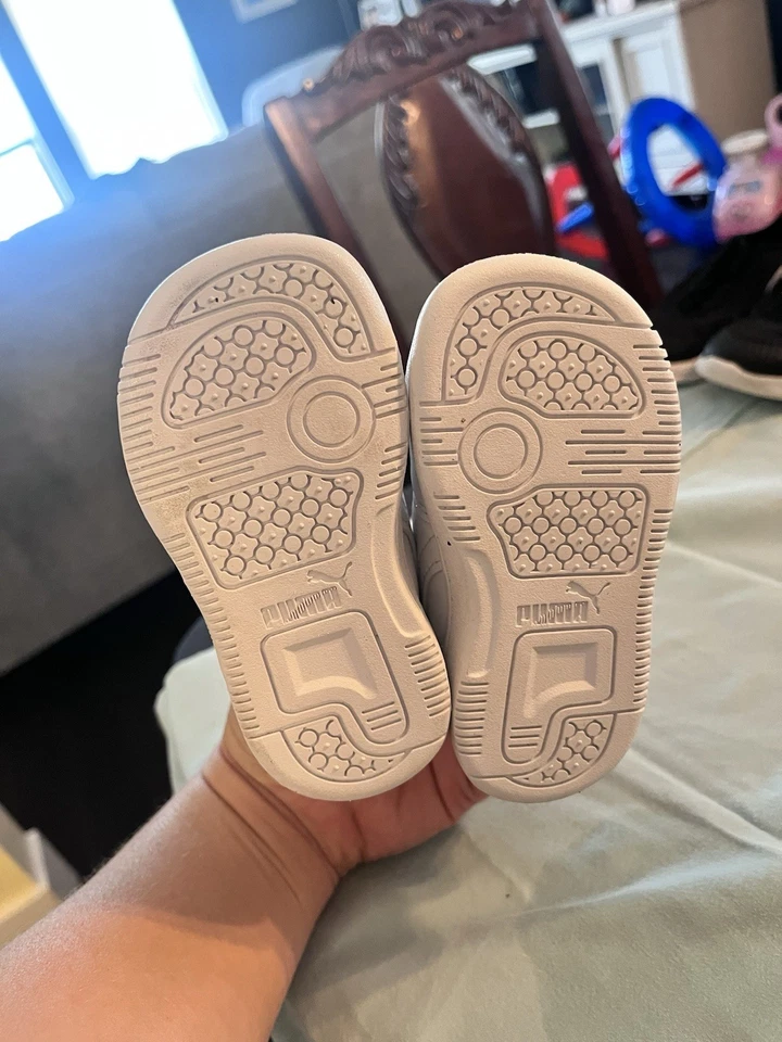 Zapatillas altas PUMA blancas para niños pequeños talla 3 Foto 4 de 4