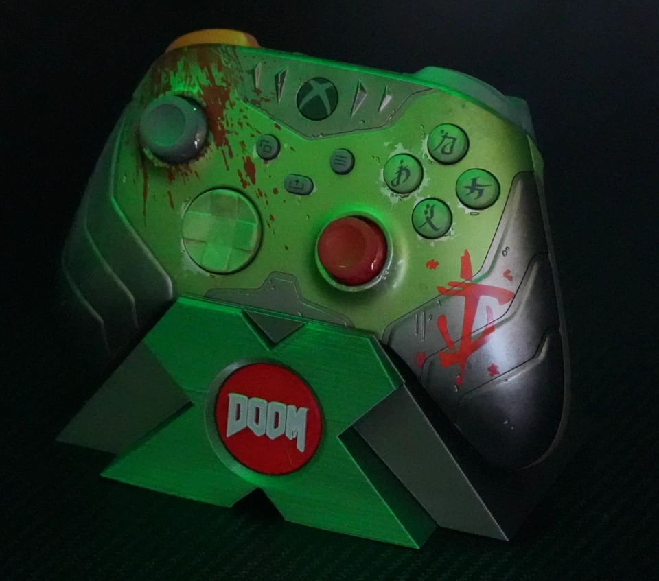 Xbox Series X S controller STAND for DOOM Limited Edition Controller 3D PRINT - Image 3 of 4