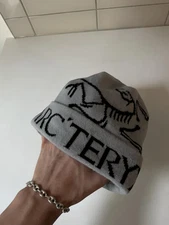 NWT Arc'teryx Bird Word Toque Beanie Grey Void Wool Men’s Winter Ski Outdoor