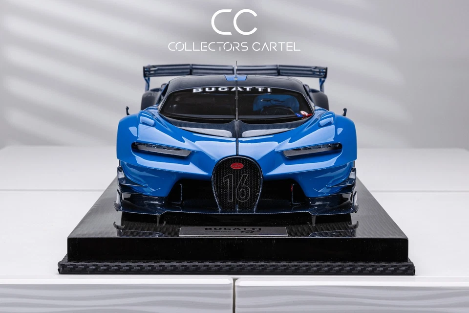 Bugatti Vision GT (Launch Version) [Look Smart] 1/12 scale - Image 4 of 4