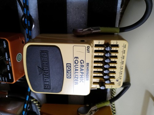 Behringer Graphic Equalizer Equalizer Guitar Effect Pedal for sale