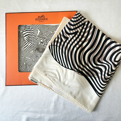 HERMES Scarf Carre 90 