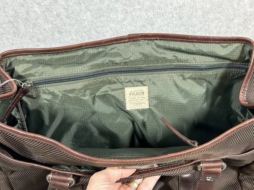 Filson Passage Ballistic Nylon Tote Travel Bag NWT Leather Trim Ripstop Lining - Picture 13 of 24