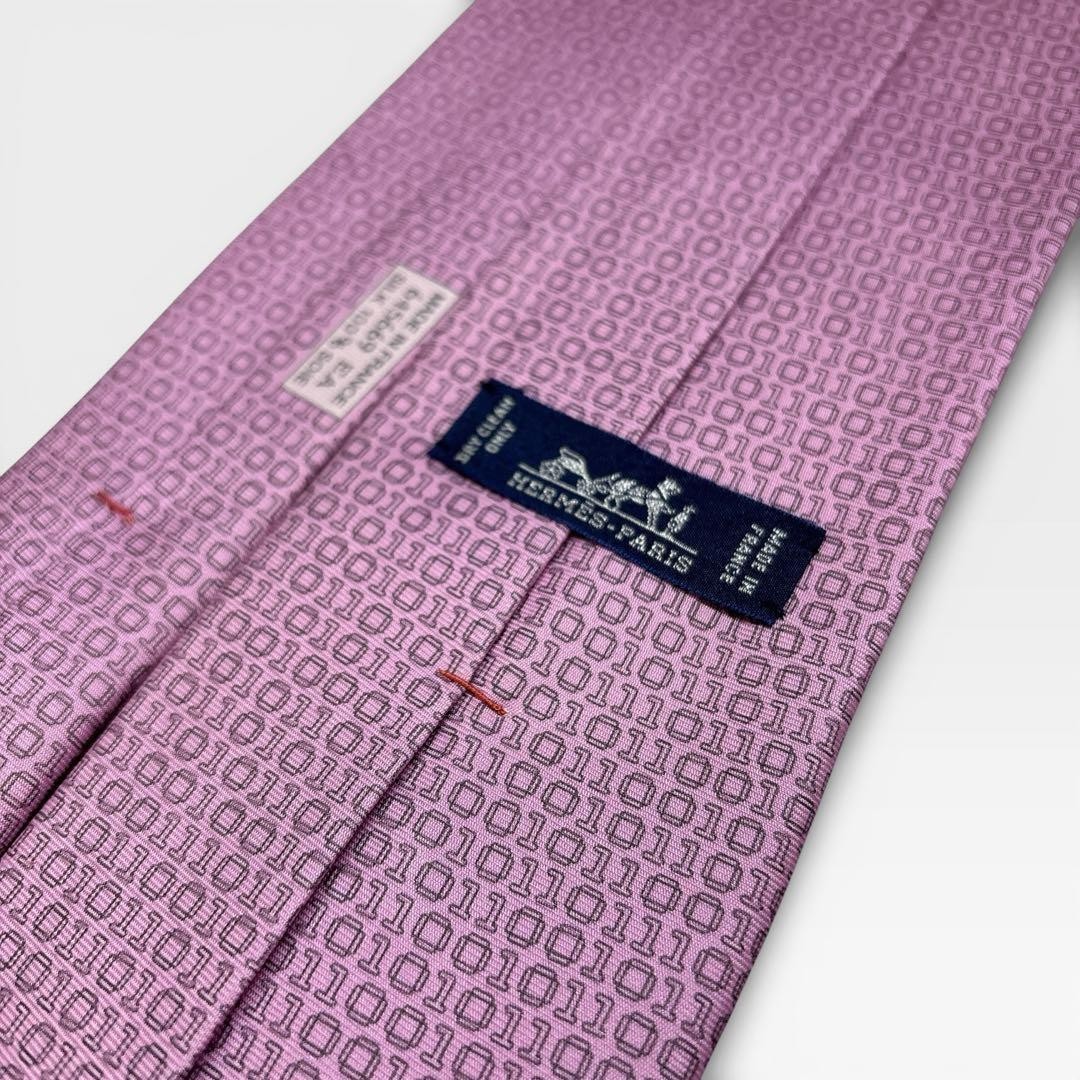 Rare pattern Hermes binary pattern silk tie 0 and… - image 4
