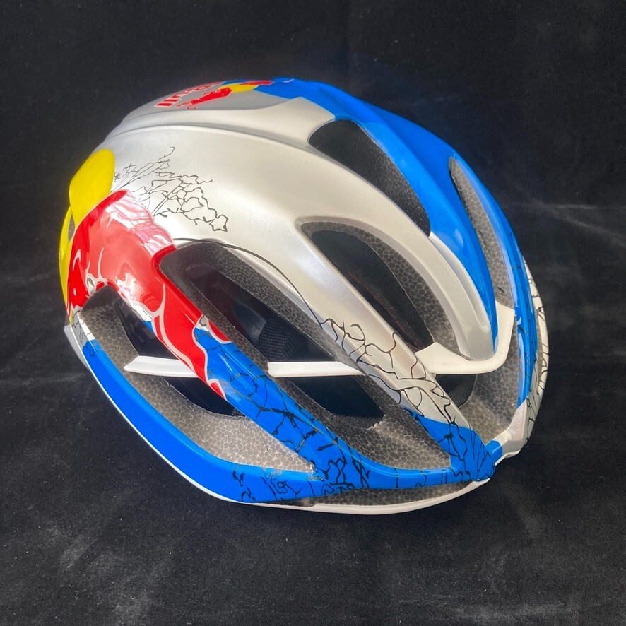 NEW Red Bull Color Bicycle Helmet L Size Blue Cycling MTB NEW Red Bull Color Bicycle Helmet L Size Blue Cycling MTB