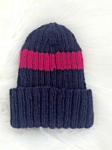 Handgestrickte gerippte Mütze in lila mit rosa Streifen, Handarbeit, Damen Medium, Haube - Bild 4 von 4