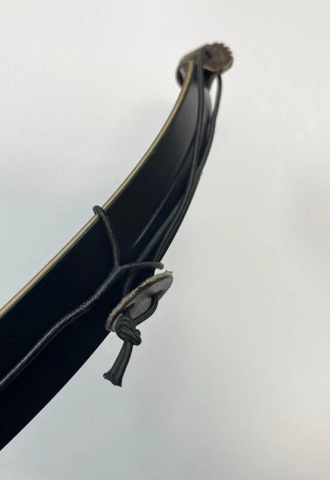 Summit Archery Recurve String Keeper - Image 3 of 3