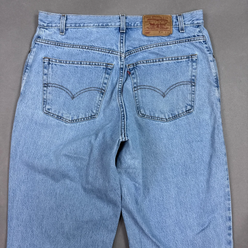 Vintage Levis Jeans Mens 36x30 Blue Y2K Loose 560 Light Distressed Baggy Pants - Image 4 of 4