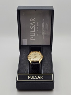 Vintage 1990 Pulsar Classic Mens Goldtone Analog Watch Original Box And Band  