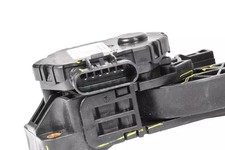 Genuine GM Accelerator Pedal with Position Sensor 84022579