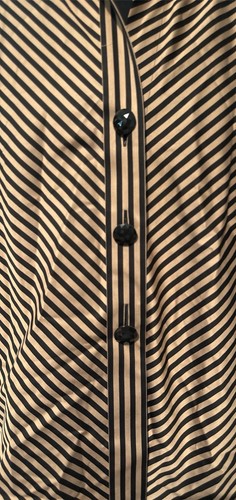 Foxcroft Wrinkle-Free Sateen Bias Stripe 3/4 Sleeve Shirt Camel/Black Size 12 - Picture 5 of 9