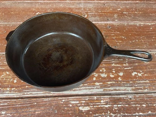 Vintage Wagner Ware Sidney O #8 Cast Iron Chicken Fryer Deep Skillet 1088