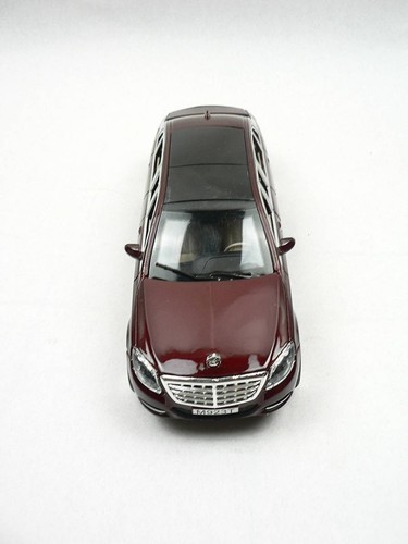 mercedes benz maybach model długiej skali - Zdjęcie 4 z 5