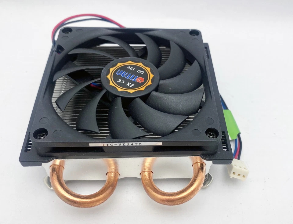 Titan 1U/2U Intel LGA 775 Low Profile 80mm CPU Cooler + 2x Heatpipes Copper Base - Image 2 of 4