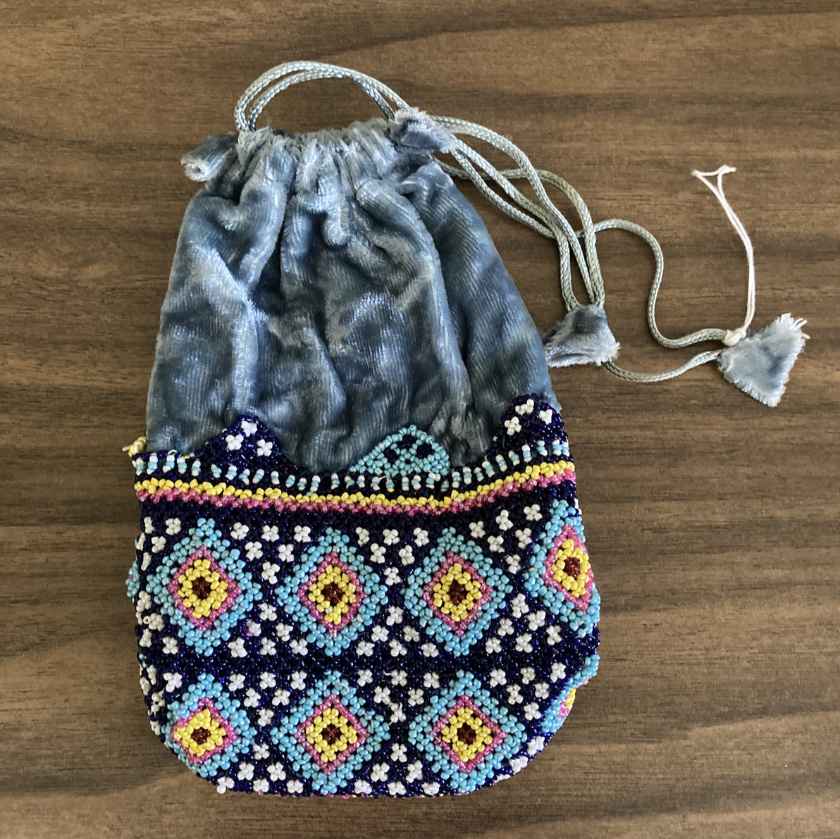 Brand New Women\'s Mongolian Style Felt Bag Handmade Drawstrings Beaded No secrets from you ? Mongolian bag XL main image 4
