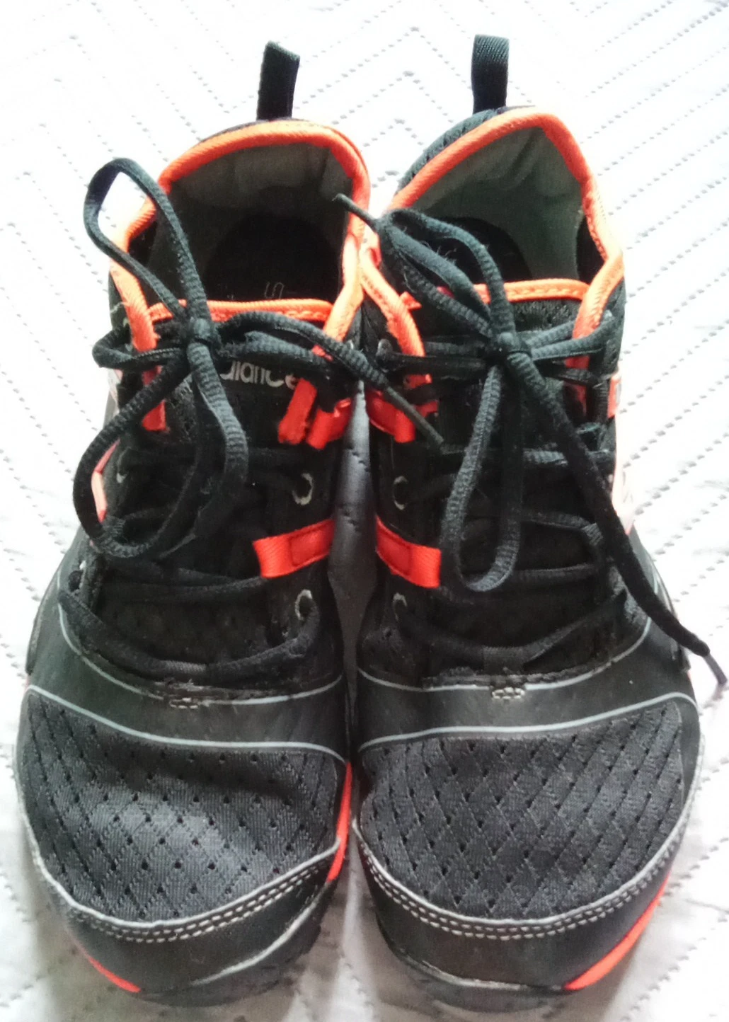 New Balance MT10 V3 Black And Orange Trail Running Shoes Size UK 7 EU 40.5 P/L