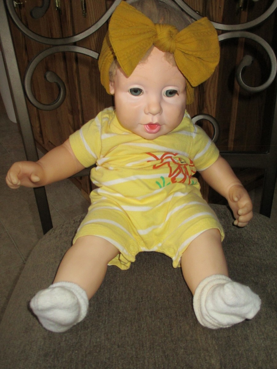 Vintage 1984 Hasbro J Turner Real Baby Doll Weighted 20