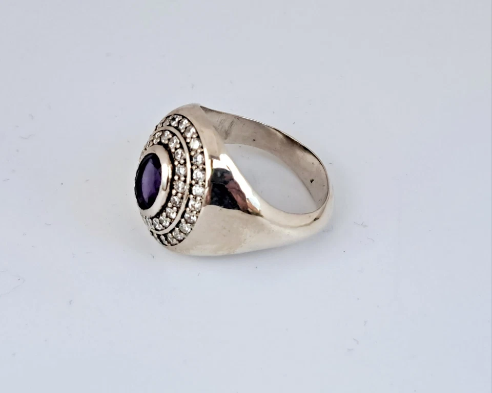 Anello Vintage In Argento  Con Ametista E Zirconi - Immagine 2 di 3