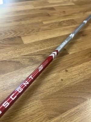 TaylorMade Aldila Ascent Driver Schaft 60G Stiff Flex / Lamkin Grip / Mid Launch