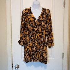 M Botanical Floral Fall Autumn American Eagle Mini Wrap V-neck Blouson Dress