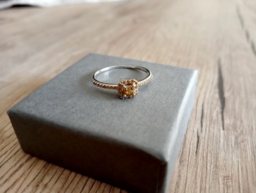 Anello Donna In Oro Bianco Con Diamanti - Foto 6 di 8