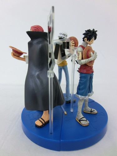 "From Japan" One Piece Law Luffy Shanks 7Eleven Noodle Figure Diorama "In Stock" - Picture 5 of 12