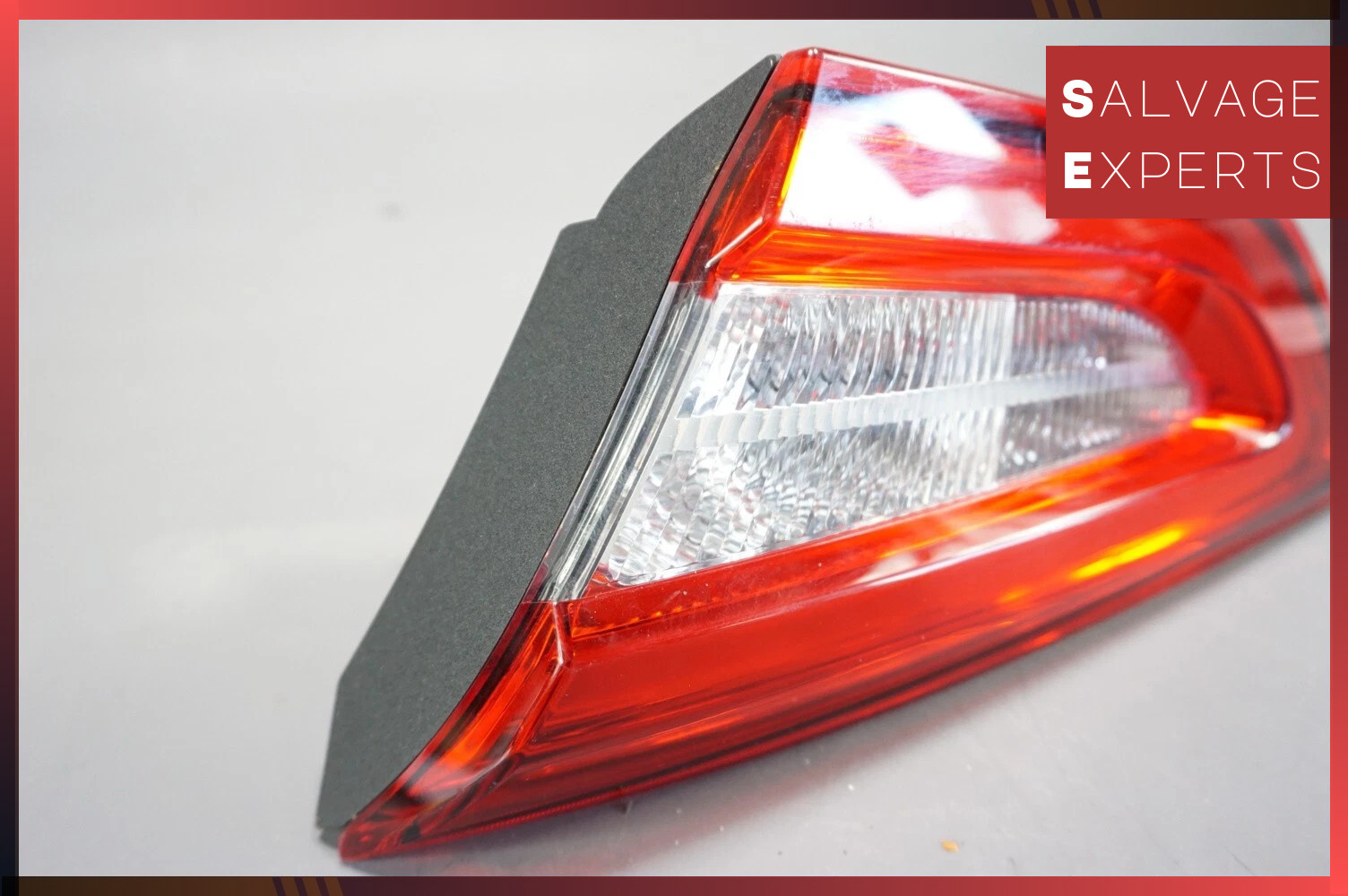 2013-2020 MASERATI QUATTROPORTE Rear Right Side Trunk Light Lamp Tail Light OEM