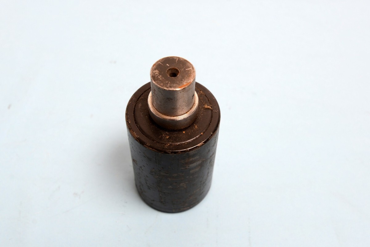 s-l1200.jpg s-l1200.jpg