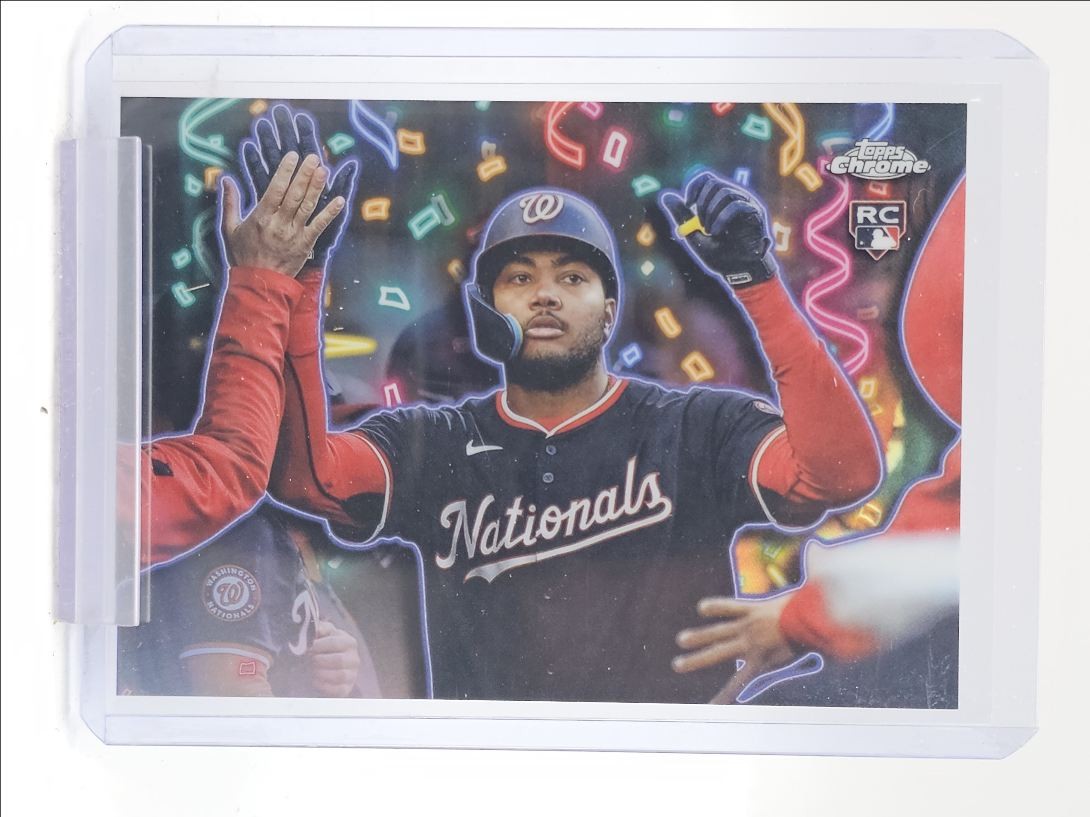 JAMES WOOD 2025 TOPPS CHROME UPDATE CELEBRACION ROOKIE SP RC Q4060