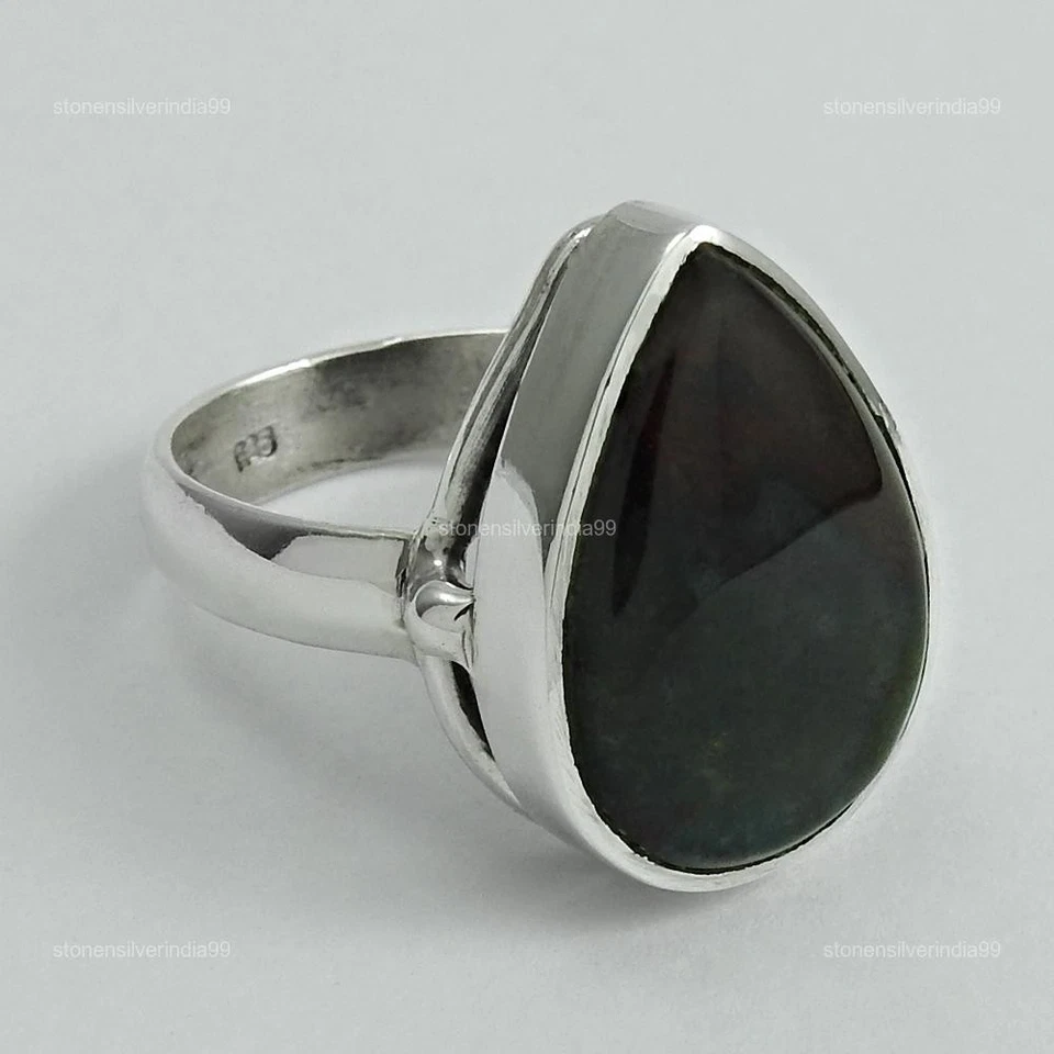 Anillo bisel distintivo de jadeíta natural pera de plata esterlina maciza talla 7 Foto 3 de 4