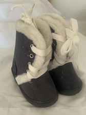 Toddler Gray White Faux Fur Lace Up Fashion Boots Size 6 New