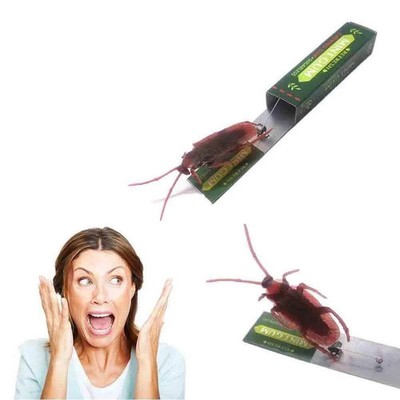1 pcs Prank Toy Trick Funny April Fool's Joke with Crawling Cockroach for Child