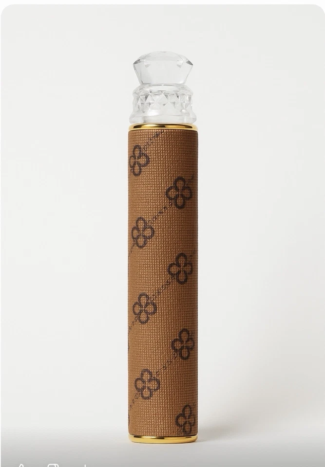 Luxury Brown Toothbrush with Case – Soft Bristles, Gold Details, Elegant Design - Image 2 of 2