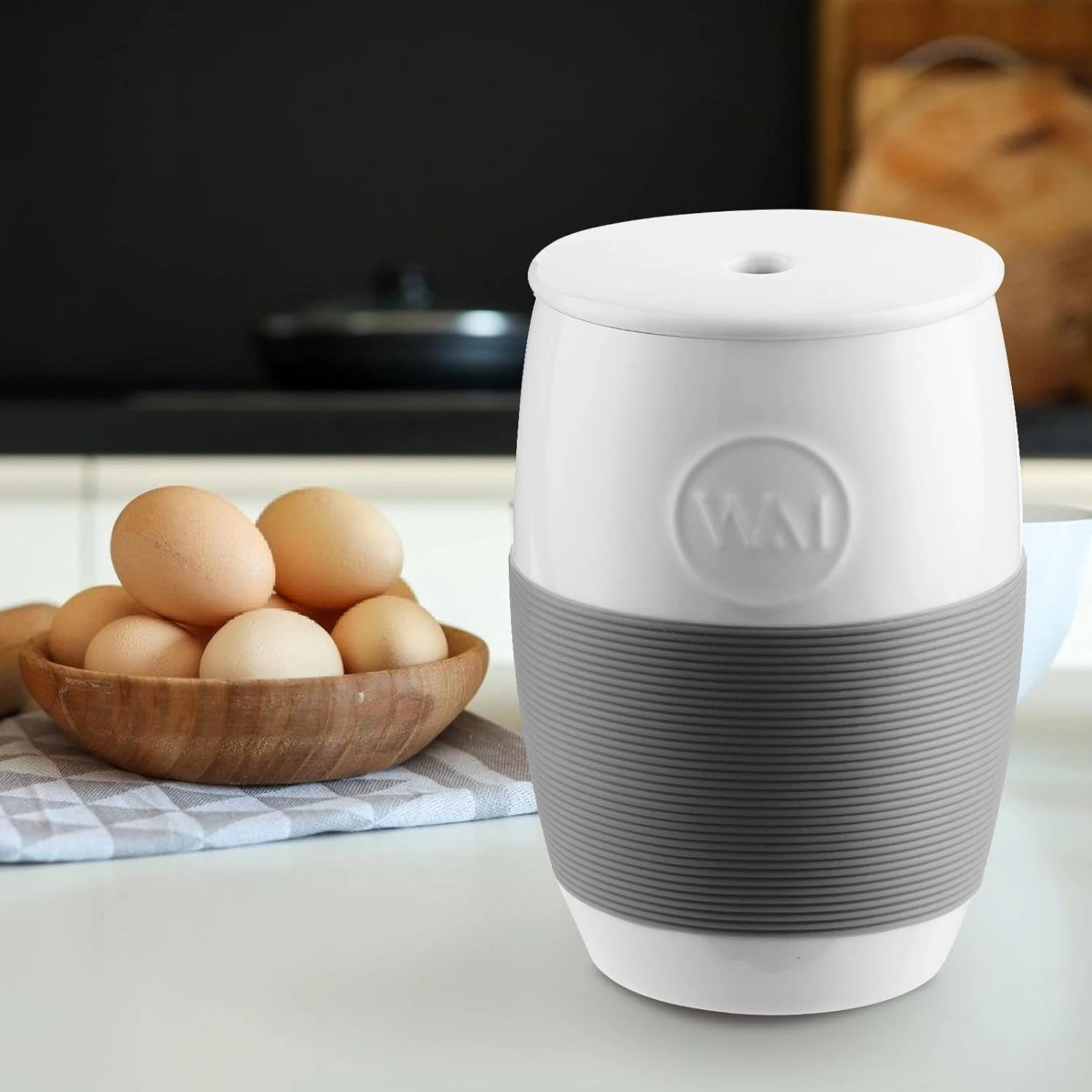 Non-Stick Ceramic Egg Cooker Quick Scrambled Egg Maker Silicone Sleeve Easy Grip
Opens in a new wind