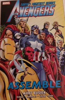 Avengers Assemble (2012) TPB Vol #4 - Kurt Busiek - Marvel vision scarlett witch