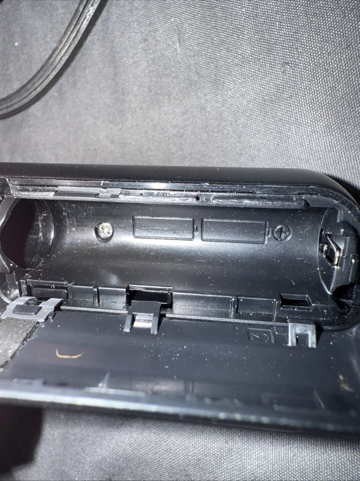 Sony ICD-PX370 Mono Digital Voice Recorder with Built-In USB  - Image 3 of 3