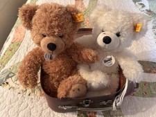 Steiff Bears Yellow Tag Fynn And Lottie Suitcase Set