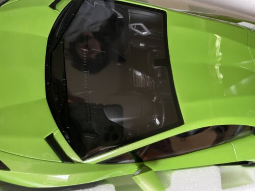 Kyosho Lamborghini Aventador LP 700-4 Green LARGE CAR 1:12 LE 600 IN STOCK - Picture 21 of 21