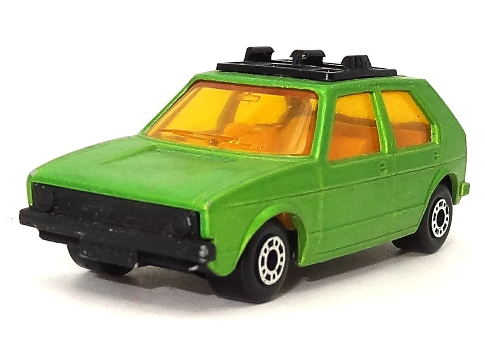 LESNEY MATCHBOX NO. 7 VW GOLF HATCHBACK - Image 2 of 4