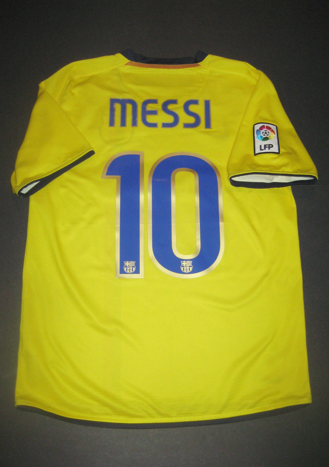 2009-2010 Nike FC Barcelona Lionel Messi Jersey Shirt Kit Argentina Away