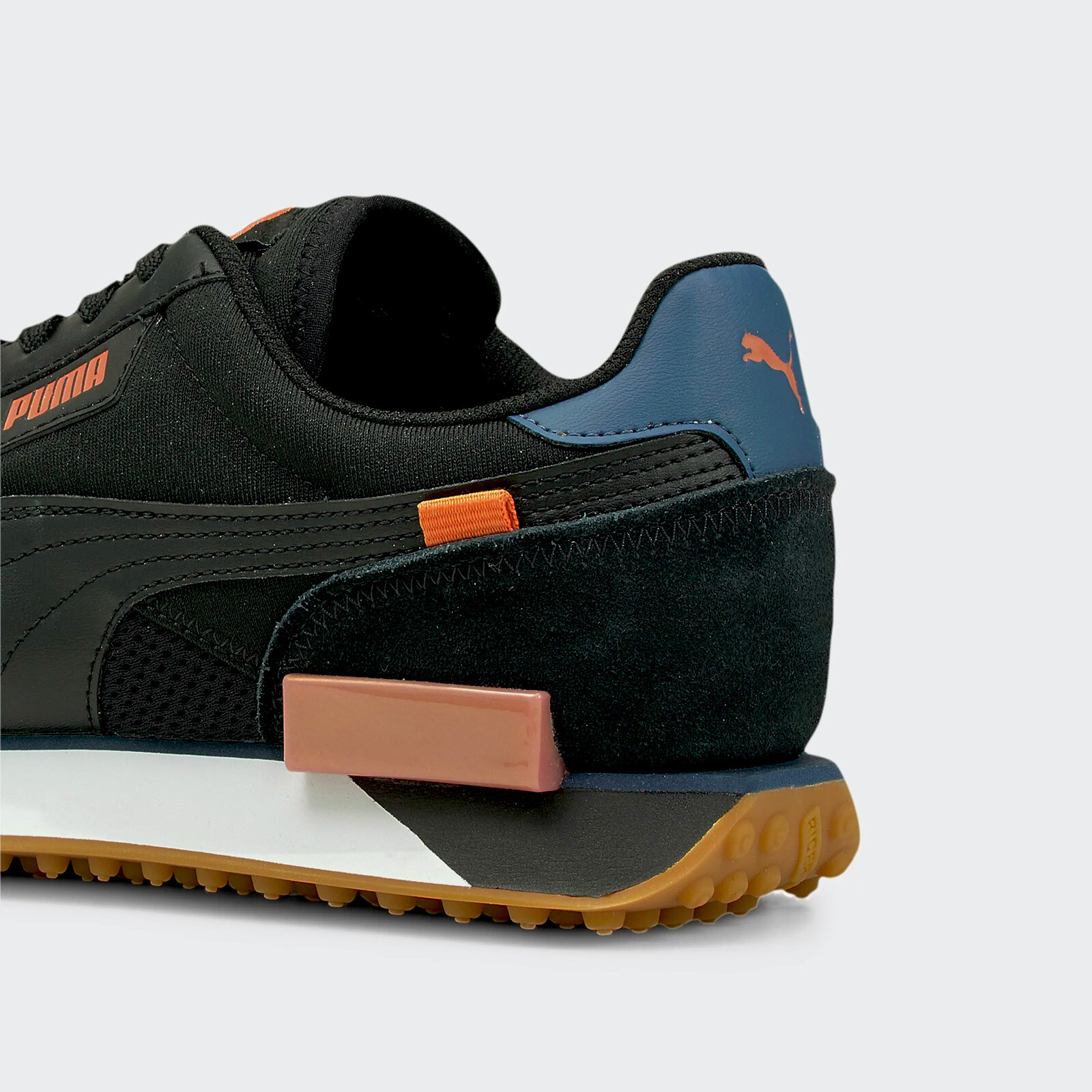 puma mcfc trainers