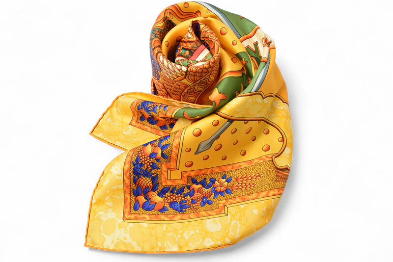 Vintage 1994 Hermes Carre 90 silk twill scarf in yellow
