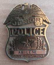 JUNIOR POLICE PLASTIC NOVELTY BADGE ABIPENE TX POLICE DEPARTMENT COSTUME